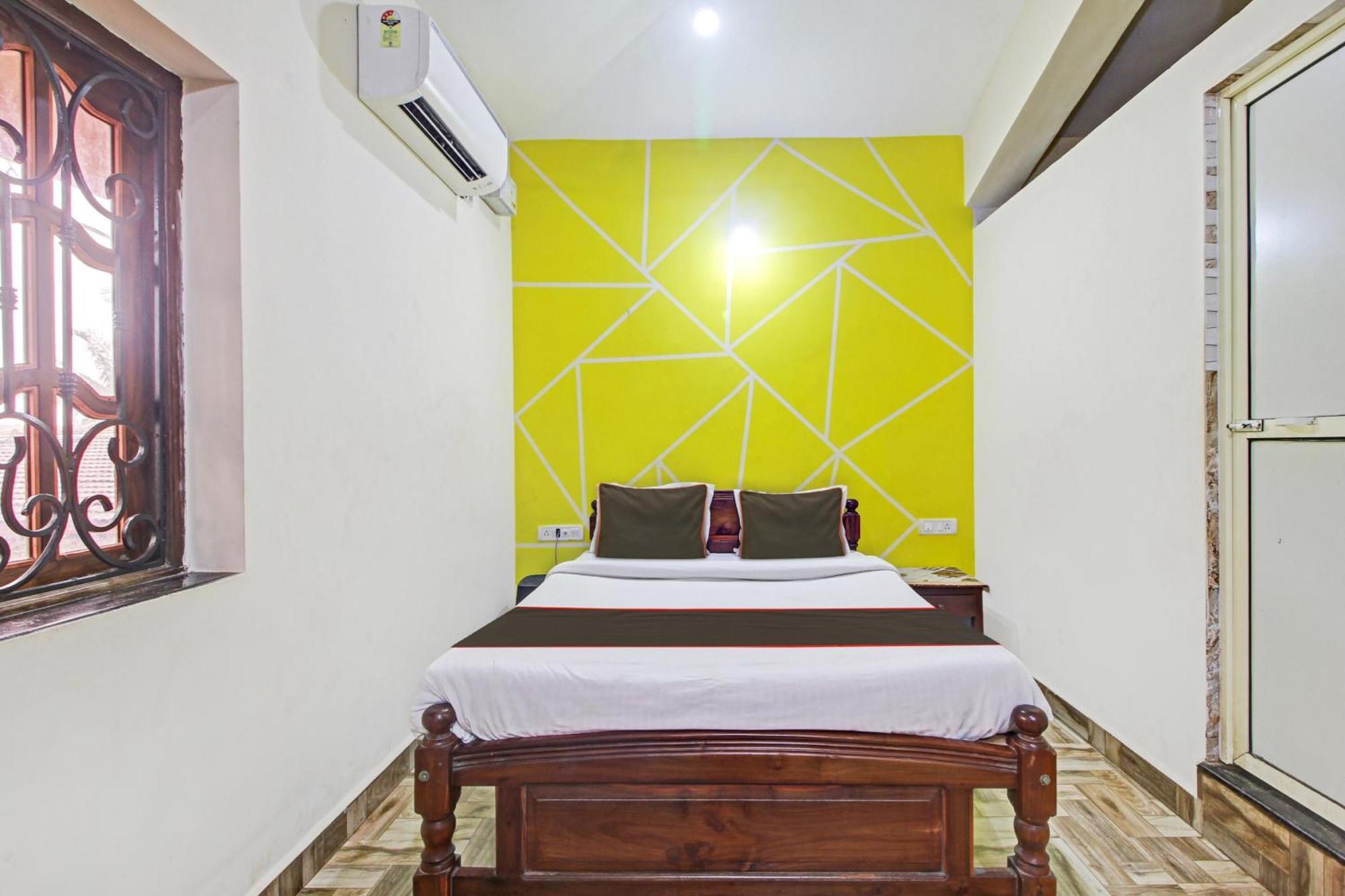 Hotel O Ferns Guest House Калангуте Екстериор снимка