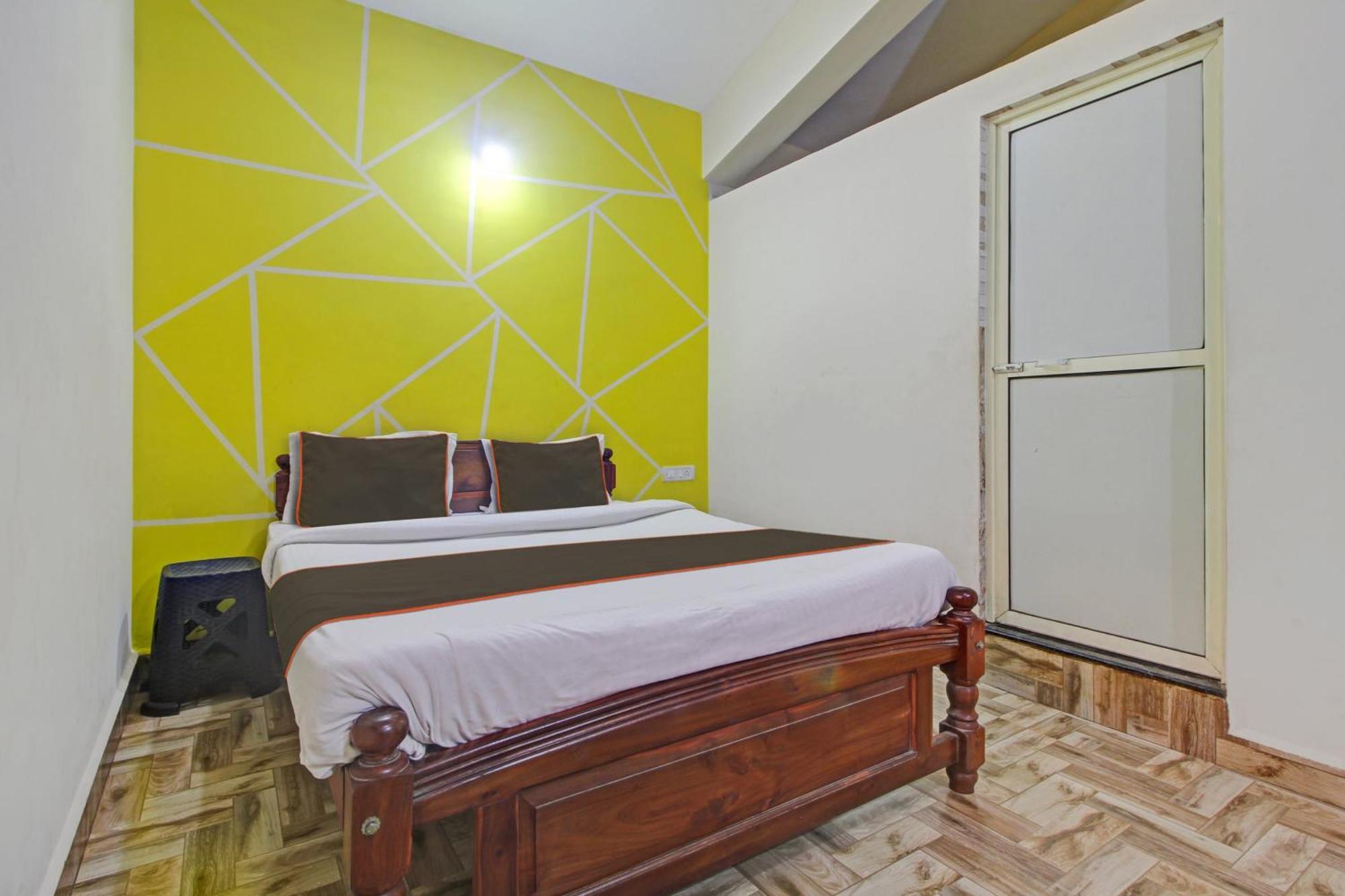 Hotel O Ferns Guest House Калангуте Екстериор снимка